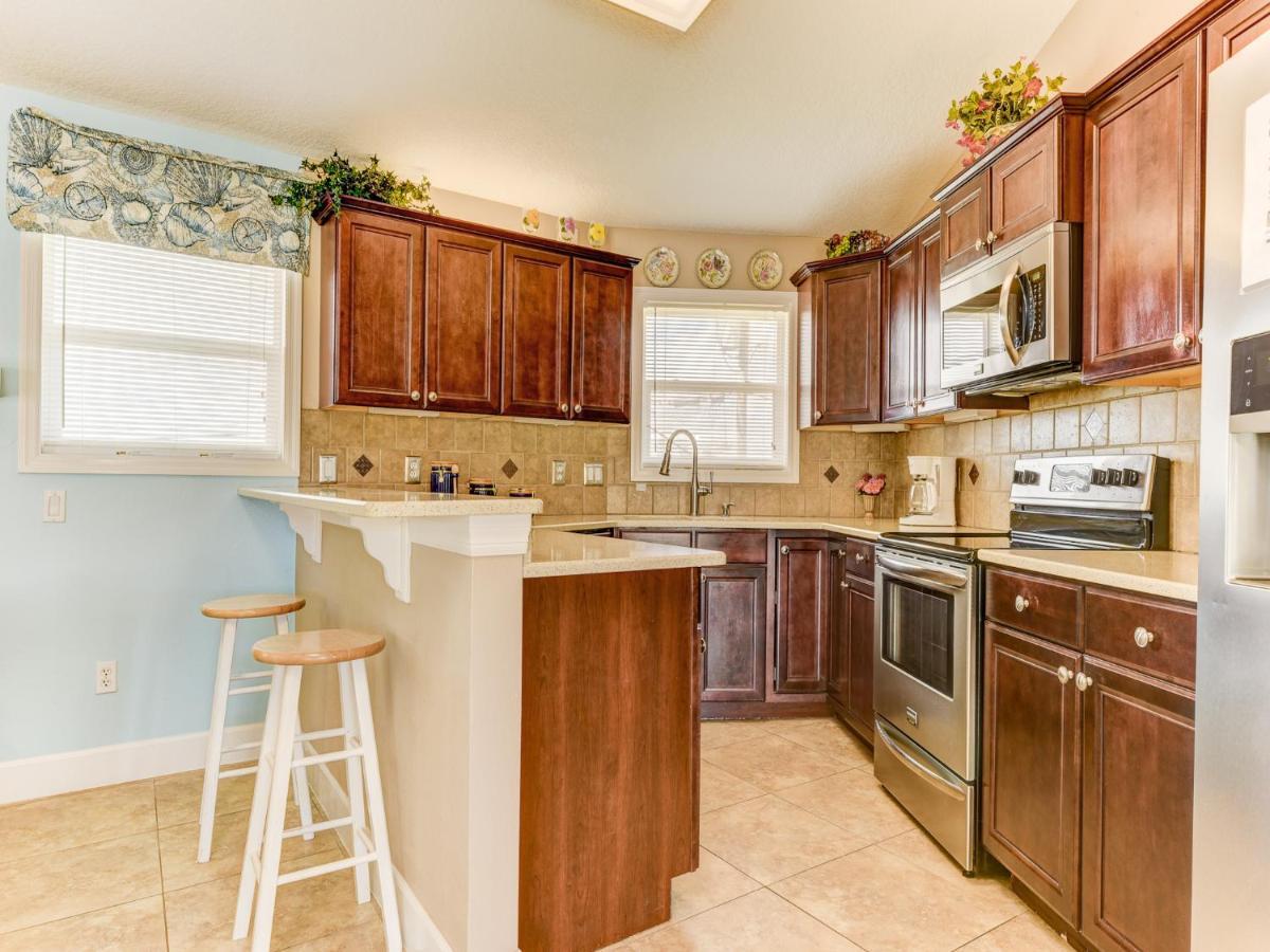 Ocean Walk, 2 Bedrooms, Sleeps 6, Ocean Views, New Pool Palm Coast Exterior photo
